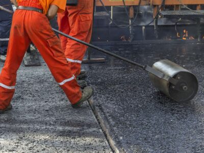 Tarmac surfacing contractors Luton