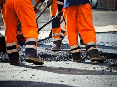 Tarmacadam surfacing Luton