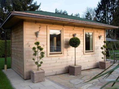 Outdoor garden room Luton